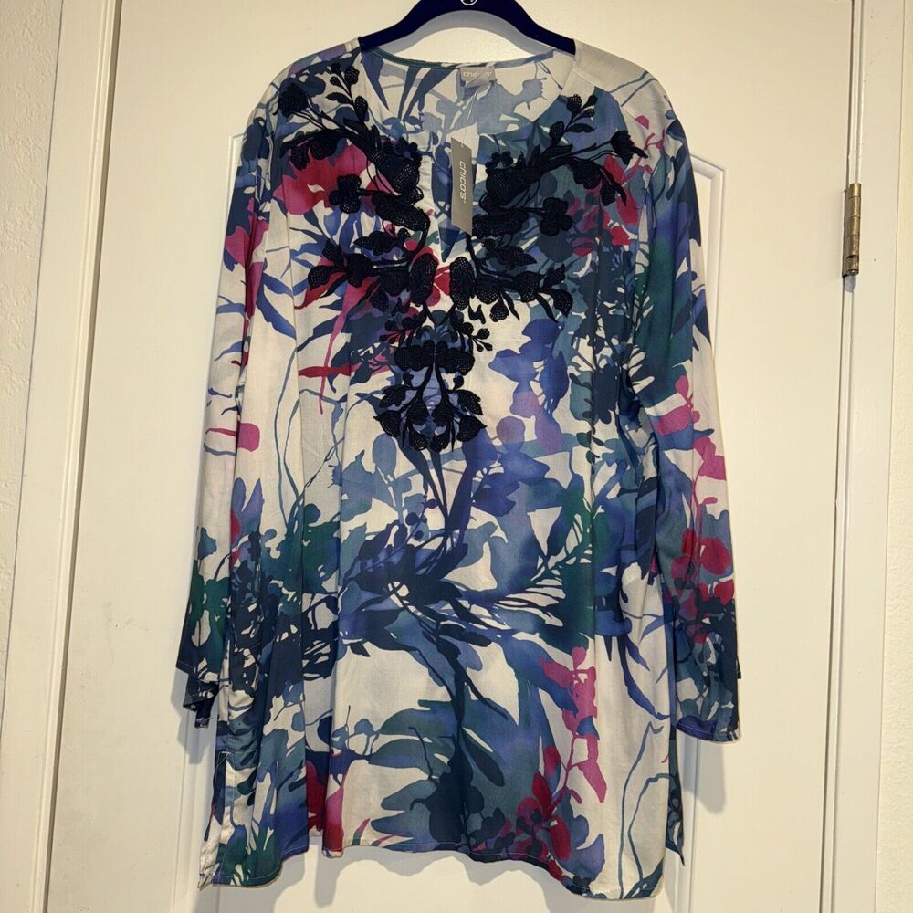 NEW Chico's 3 Split Neck Tunic Spring Paradise 3/4 Sleeve Brand New With Tags